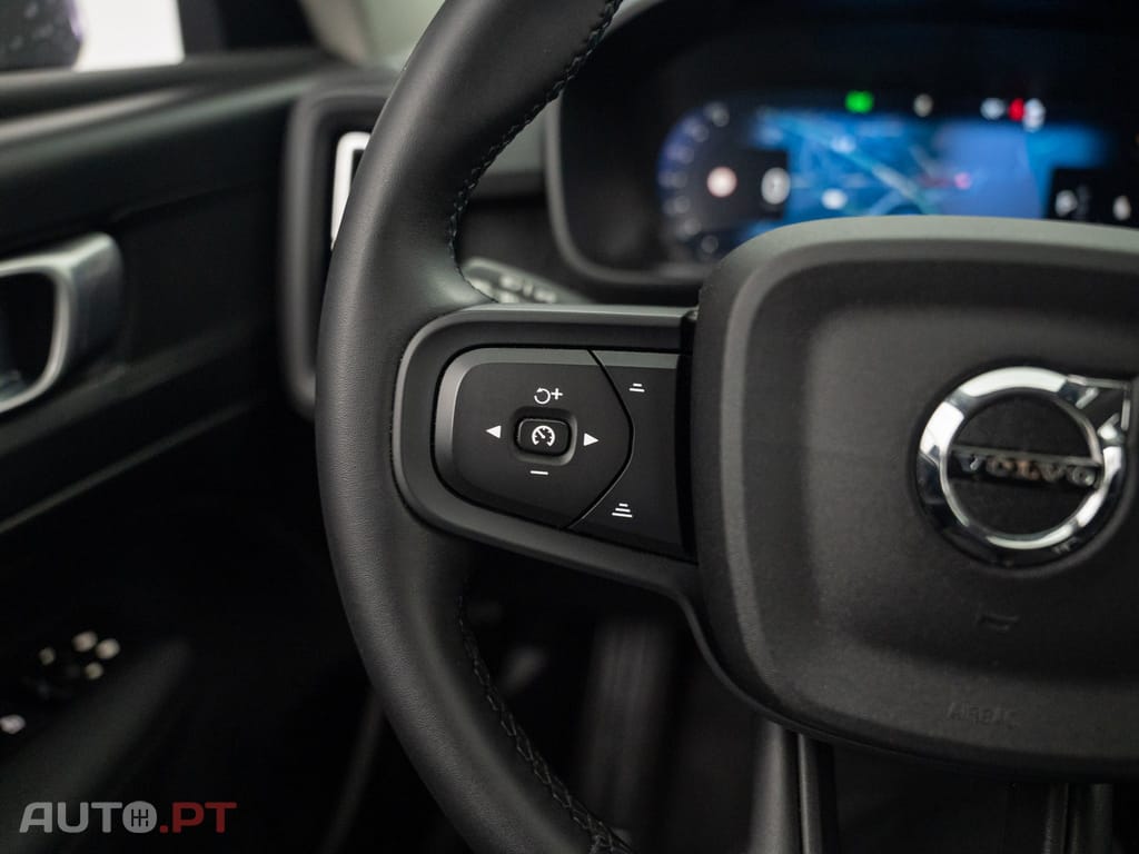 Volvo XC40 2.0 B3 Essential