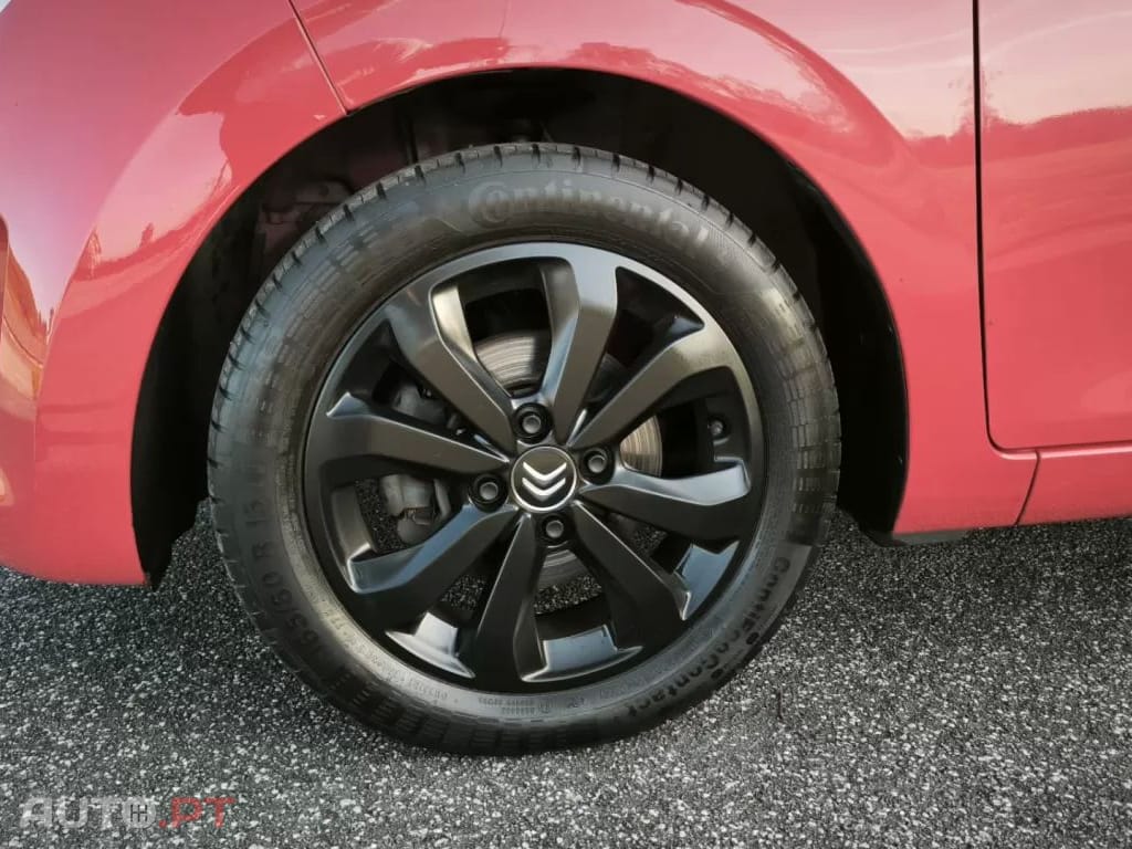 Citroen C1 1.2 VTi Shine