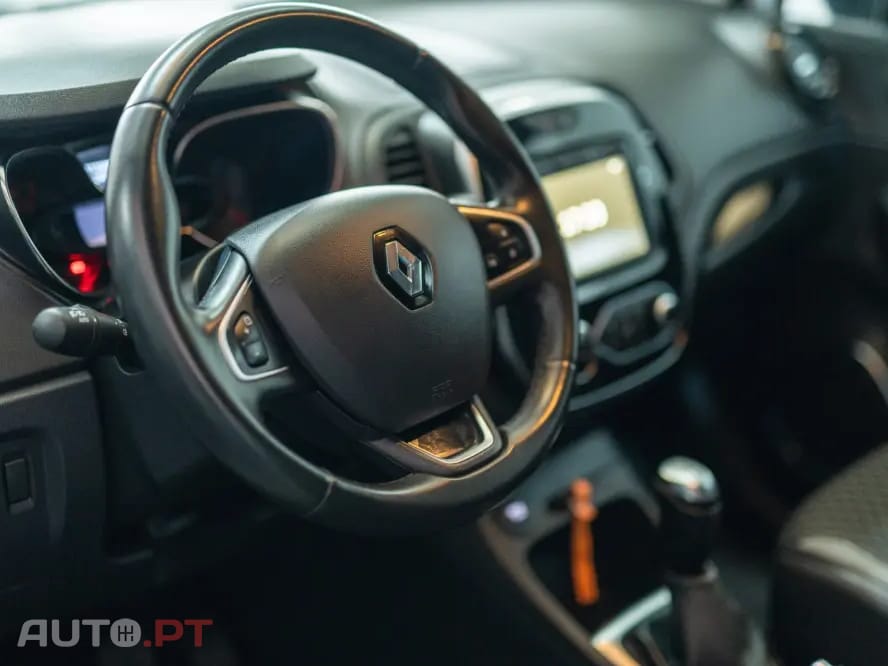 Renault Captur 0.9 TCE Exclusive
