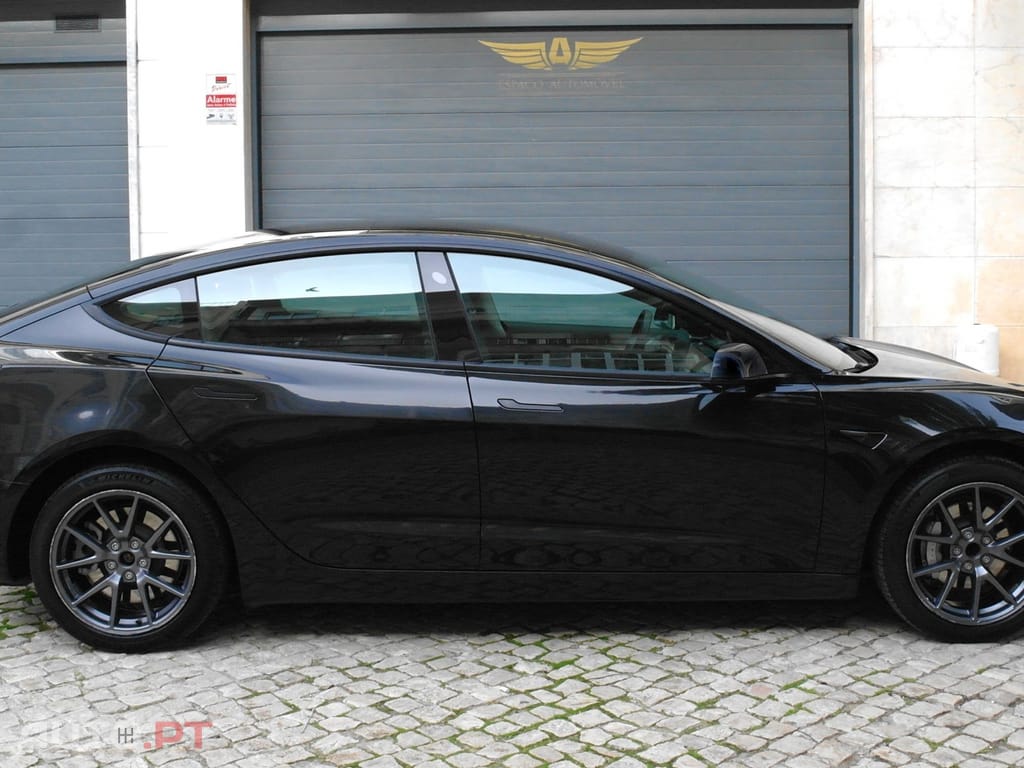 Tesla Model 3 Long Range Tração Traseira