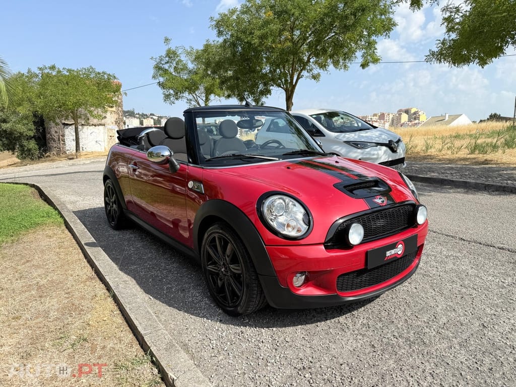 MINI Cabrio Cooper S