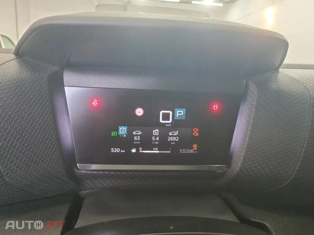 Citroen C4 1.5 BlueHDi Shine Pack EAT8