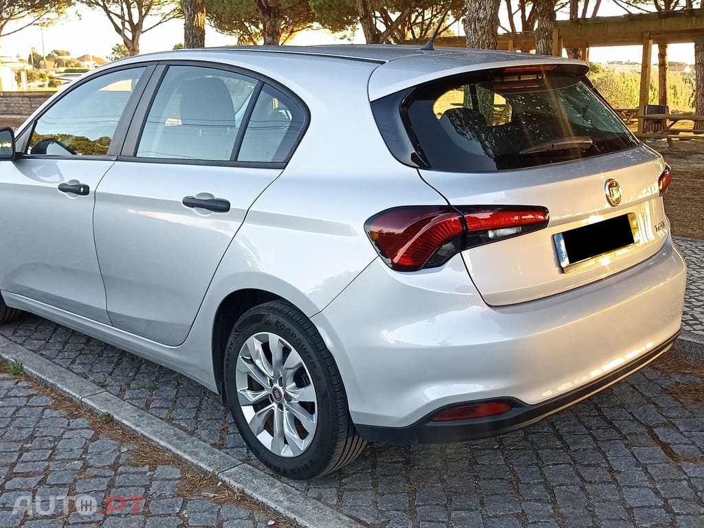 Fiat Tipo 1.3 M-Jet Lounge