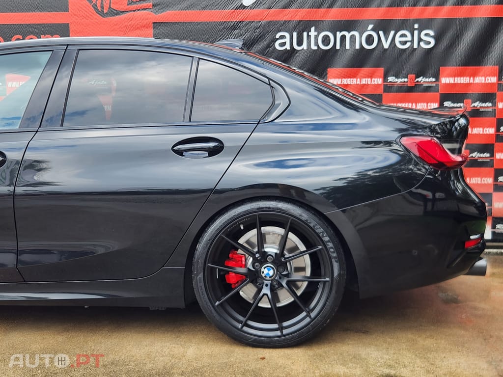 BMW 330 e Line Sport Auto