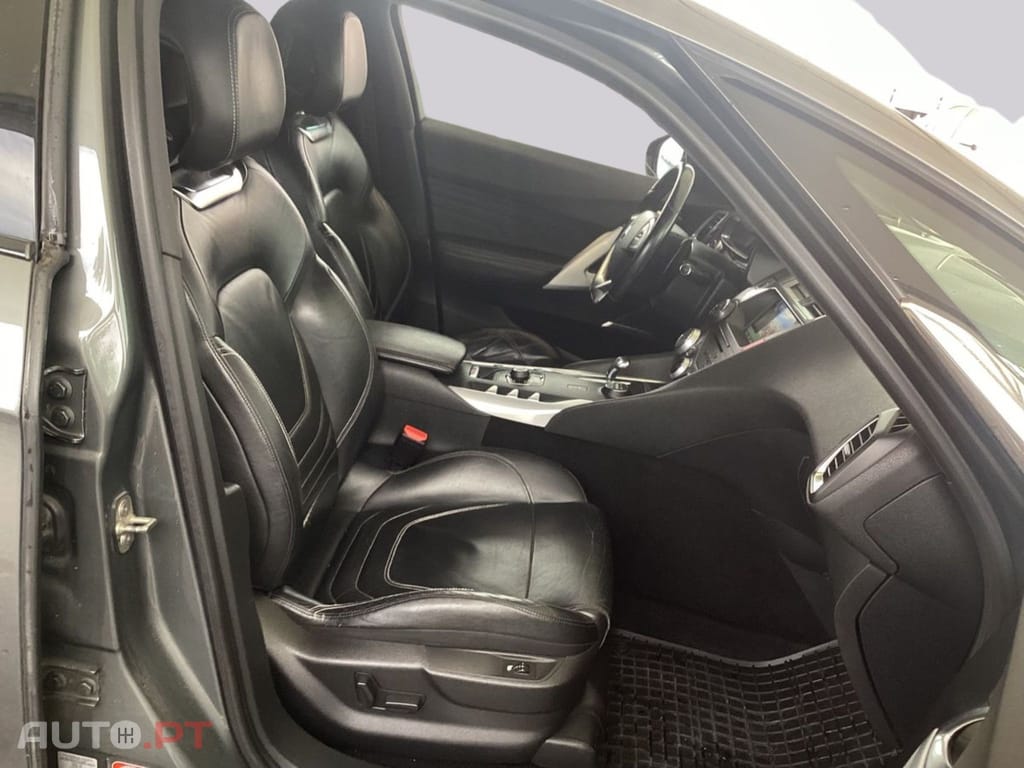 Citroen DS5 2.0 HDi Hybrid4 SportChic