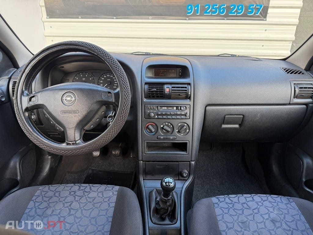 Opel Astra 1.4 100
