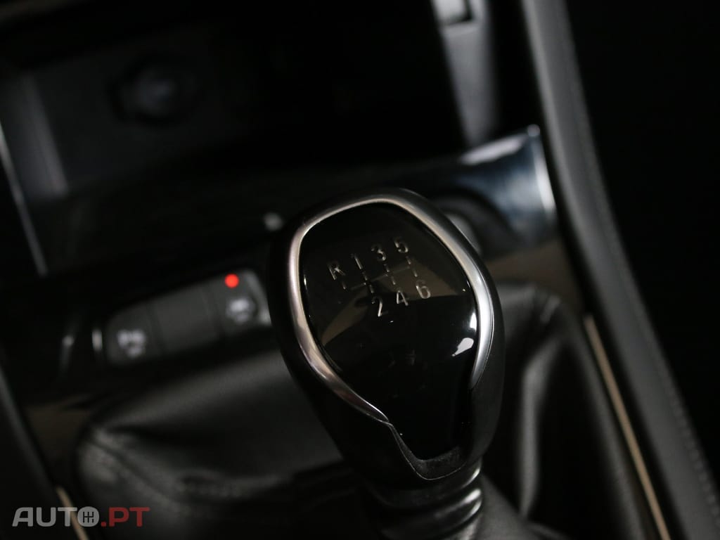 Opel Grandland (X) 1.2 T GS Line