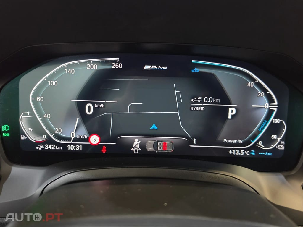 BMW 320 Plug-In Hybrid I.V.A DEDUTIVEL 