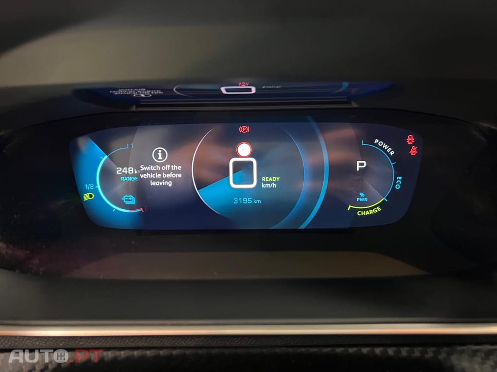 Peugeot E-208 50 kWh Allure Pack