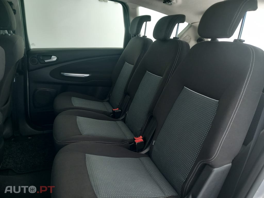 Ford S-Max 2.0 TDCi Titanium 7L Aut.