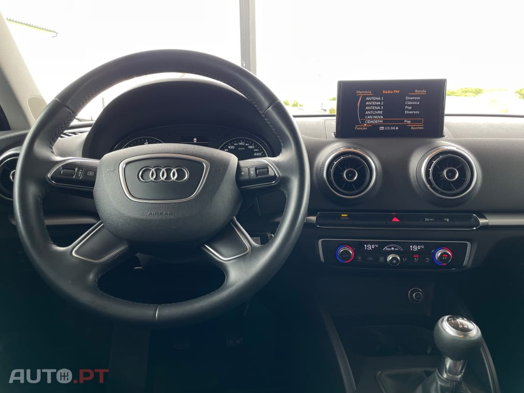 Audi A3 Sportback 1.6 TDi Attraction Ultra