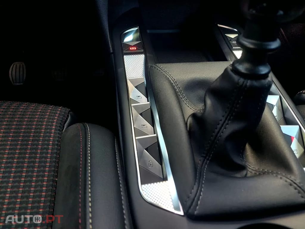 DS DS3 Crossback 1.2 Puretech 100cv Perfomance Line CMV6