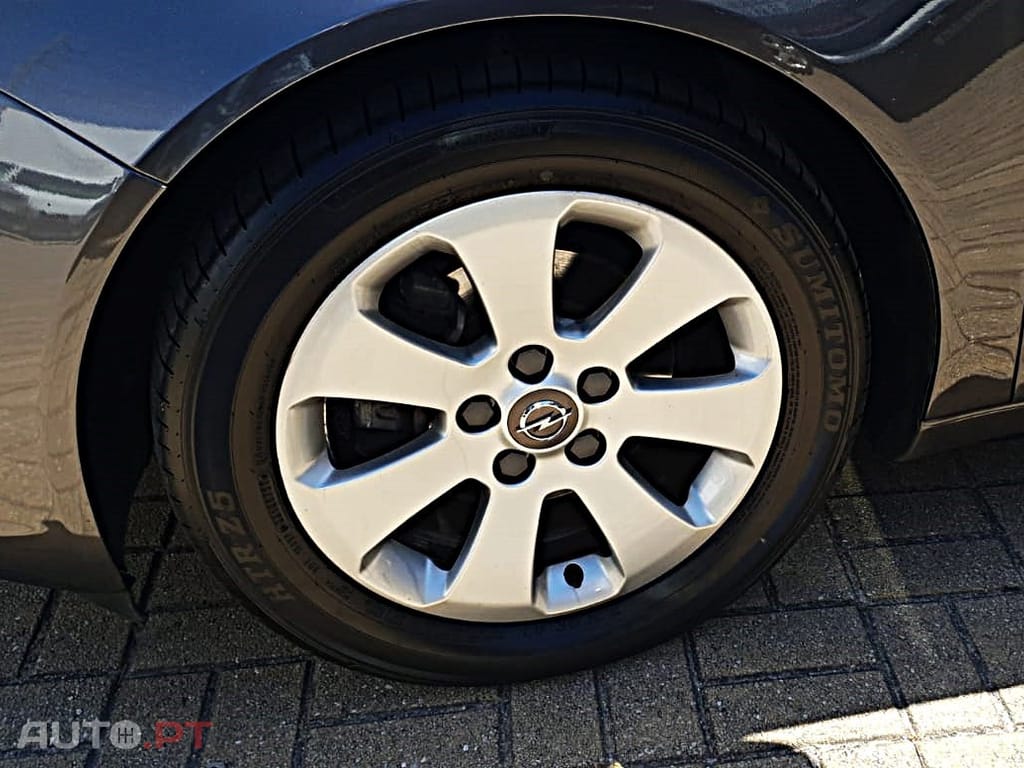 Opel Insignia 2.0 CDTi Edition ecoFLEX