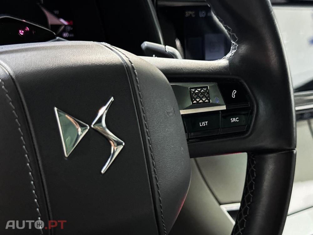 DS DS7 Crossback E-TENSE OPERA