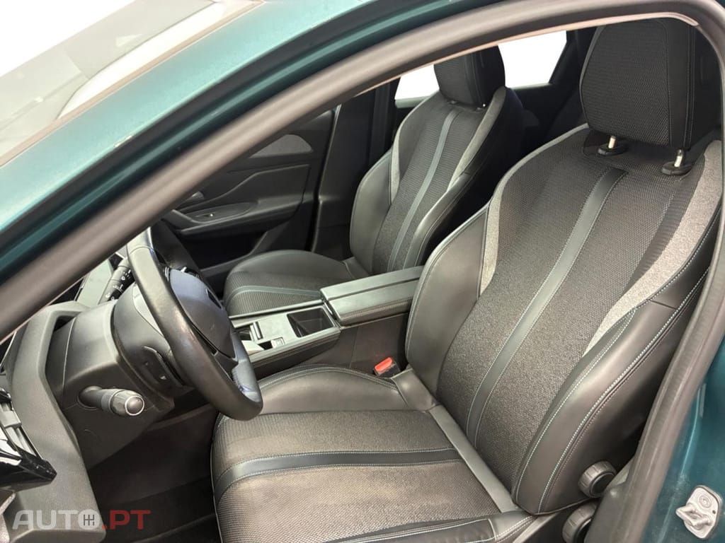 Peugeot 308 SW 1.2 PureTech Allure EAT8