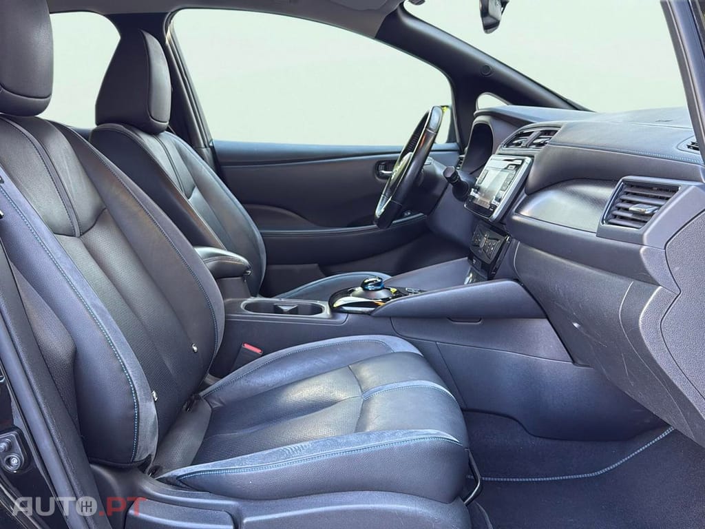 Nissan Leaf 40 kWh Tekna