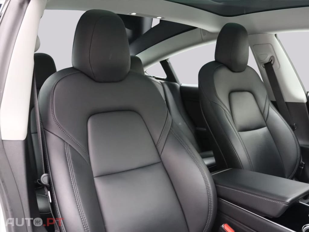 Tesla Model 3 Standard I.V.A DEDUTÍVEL 