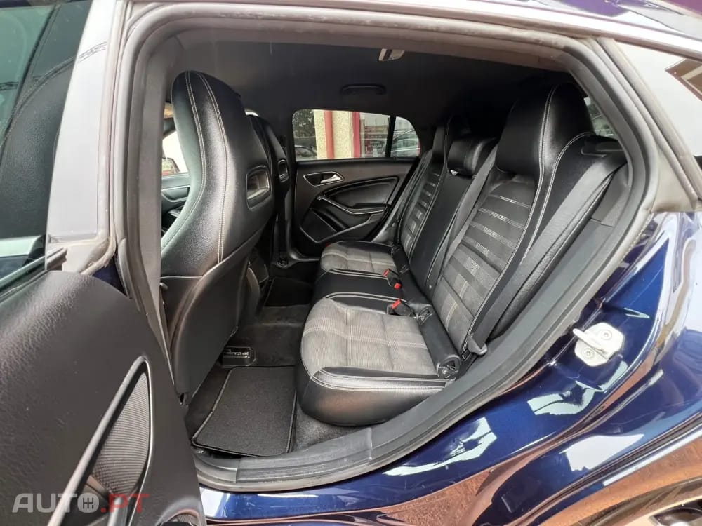 Mercedes-Benz CLA 180 d Urban