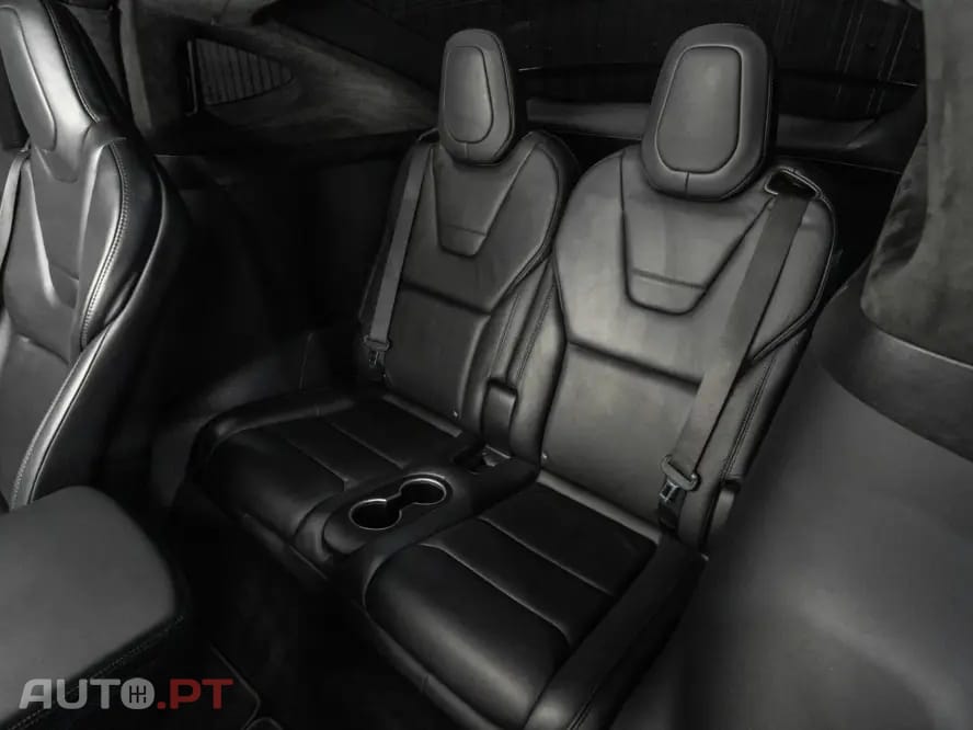 Tesla Model X 100D