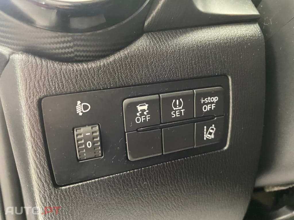 Mazda 2 1.5 Sky.Evolve Navi