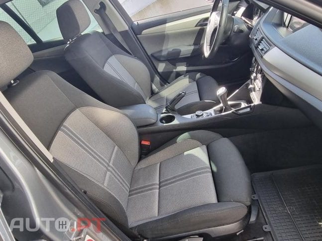 BMW X1 18 d sDrive Line Sport