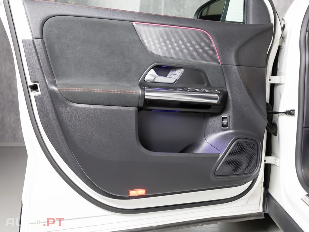 Mercedes-Benz EQA 250 AMG Line