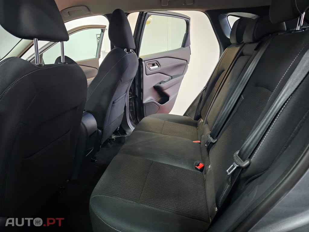 Nissan Qashqai 1.3 Mild Hybrid Business