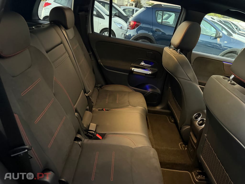 Mercedes-Benz EQB 300 4Matic AMG Line