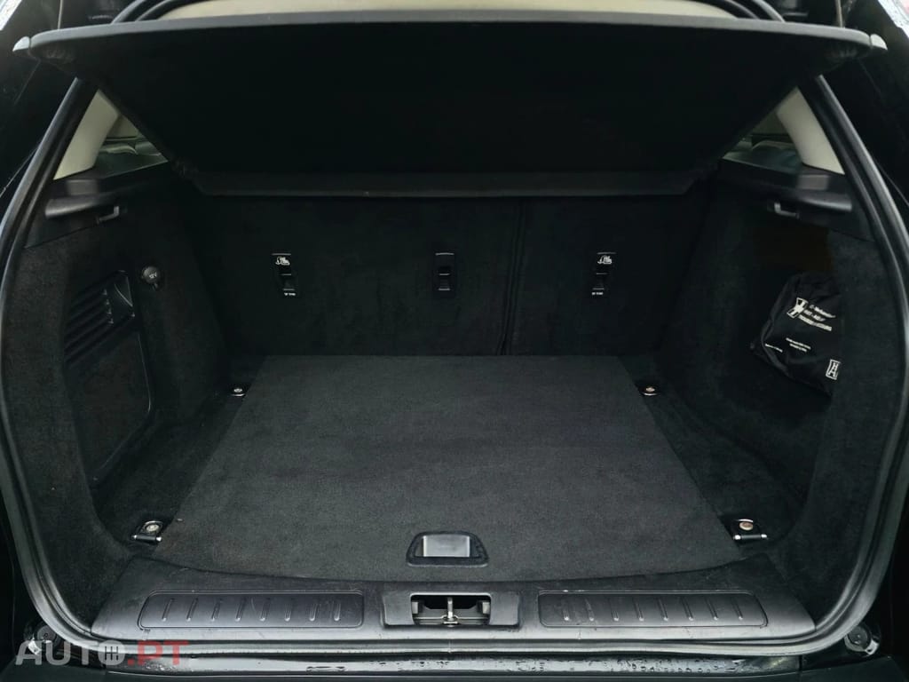 Land Rover Evoque 2.0 eD4 Pure