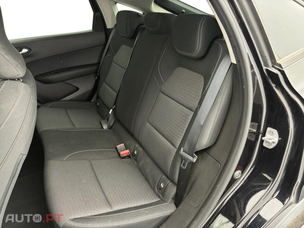 Renault Arkana 1.6 E-Tech Full Hybrid Evolution