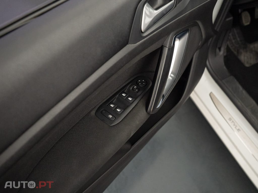 Peugeot 308 SW 1.5 BlueHDi Style