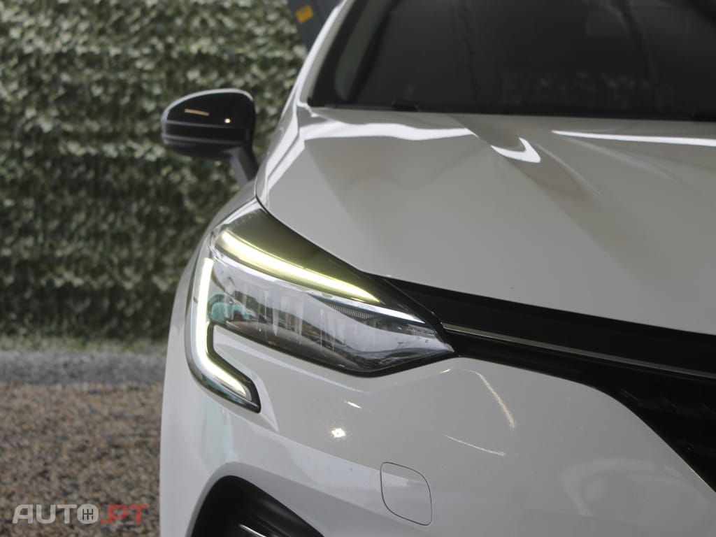 Renault Clio 1.0 TCe Limited Bi-Fuel