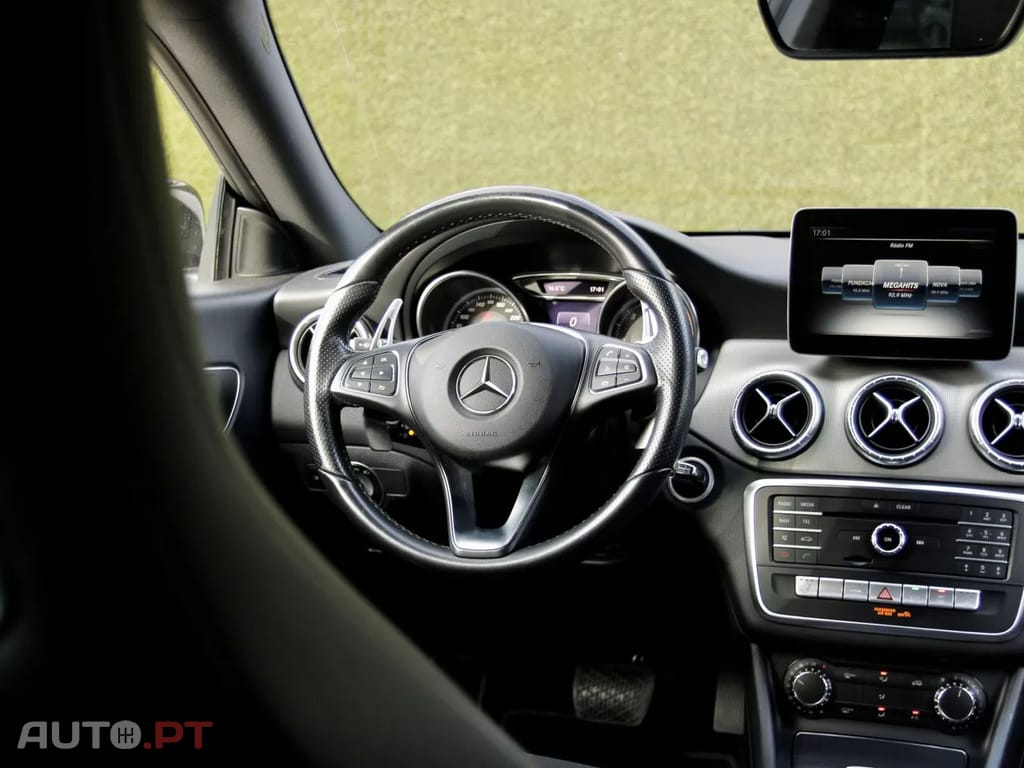 Mercedes-Benz CLA 200 d Shooting Brake AMG Line Aut.