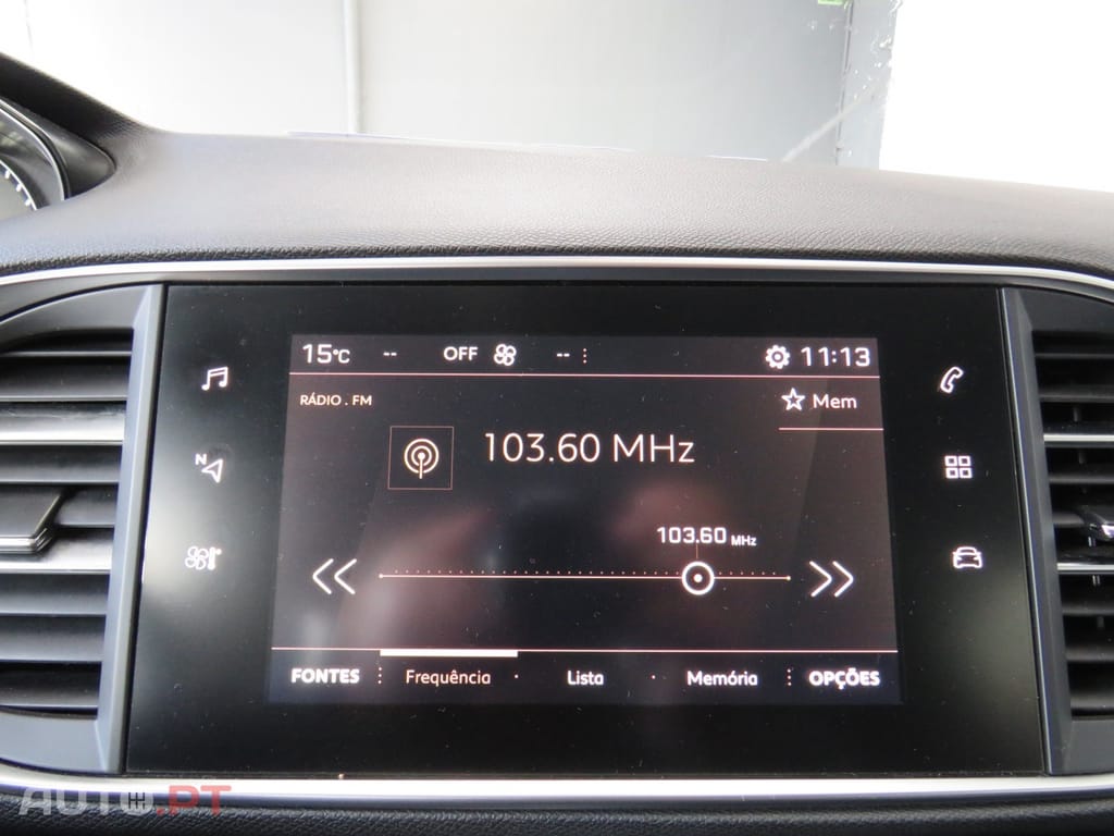 Peugeot 308 1.5 BlueHDi Business Line