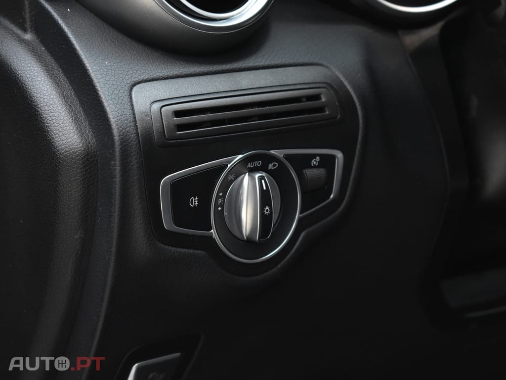 Mercedes-Benz GLC 300 e Coupe 4Matic 9G-TRONIC AMG Line