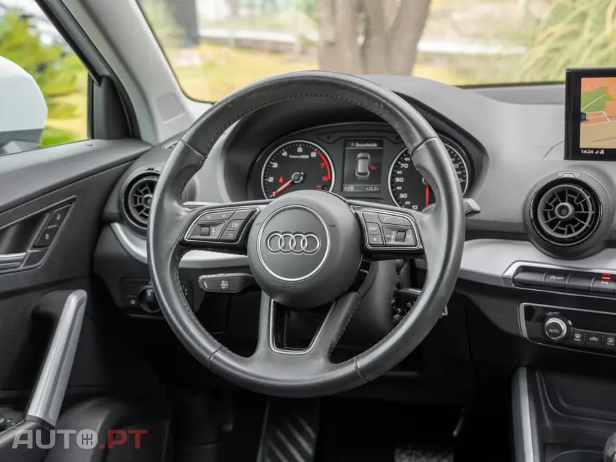 Audi Q2 30 TFSI Design S tronic