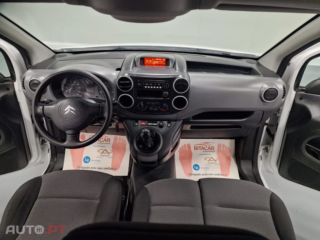 Citroen Berlingo 1.6 BLUEHDI IVA DEDUTIVEL APENAS 15.000KMS