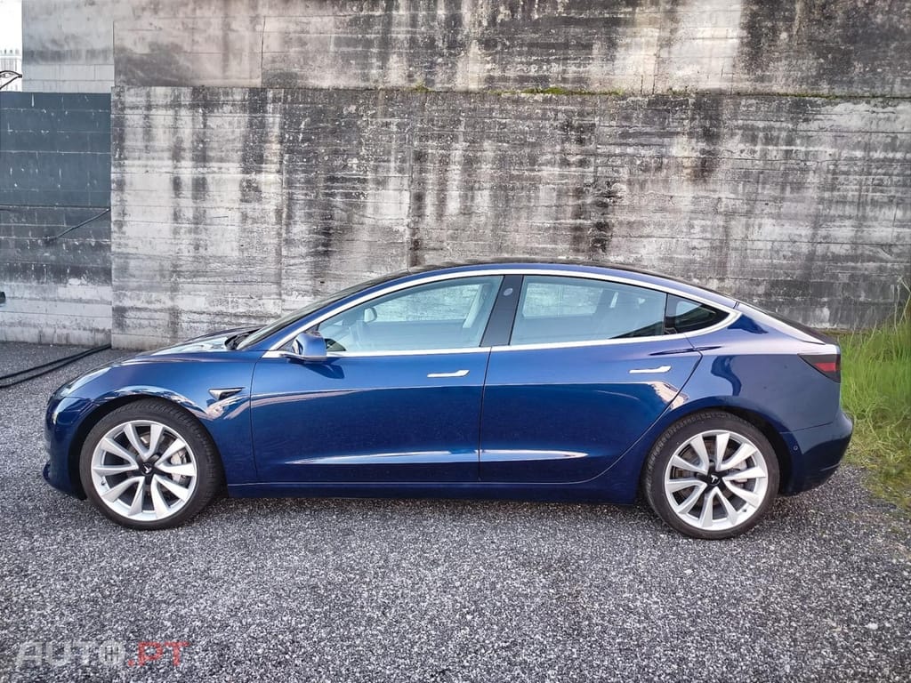 Tesla Model 3 Long Range Tração Integral