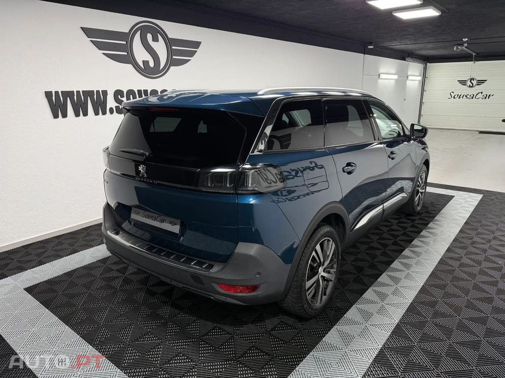 Peugeot 5008 1.2 PureTech Allure