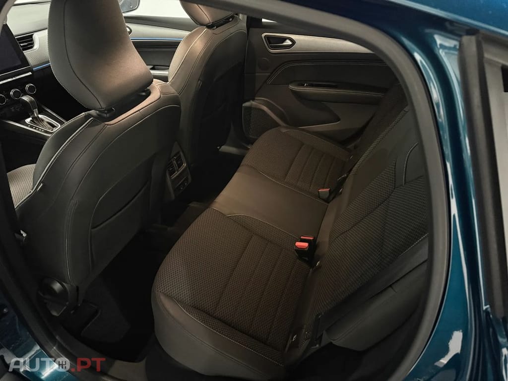 Renault Arkana 1.6 E-Tech Intens