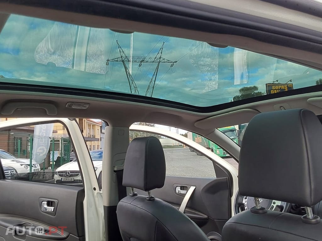 Nissan Qashqai +2 1.6 dCi Tekna Premium 18 360 S&S