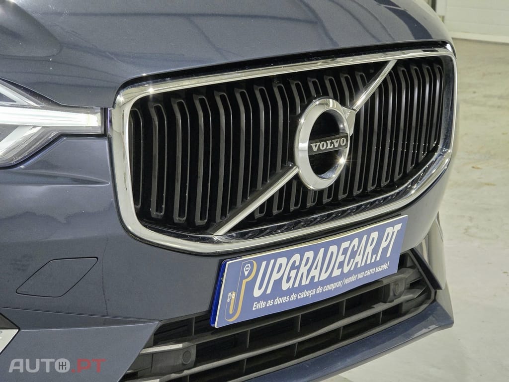 Volvo XC60 2.0 T8 PHEV Momentum AWD