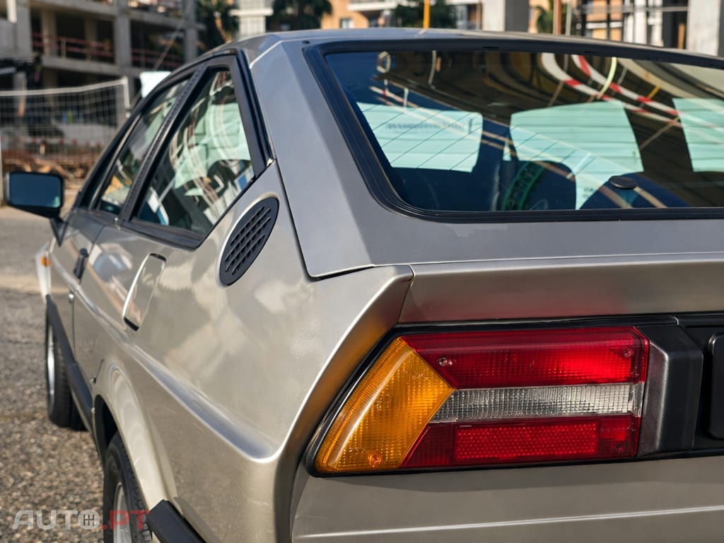 Alfa Romeo Sprint Veloce 1.3