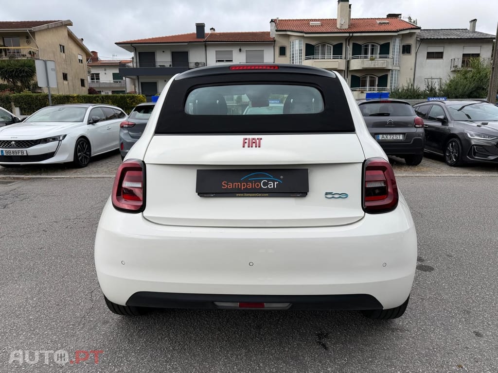 Fiat 500e (RED) 2.0