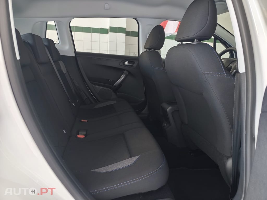 Peugeot 2008 1.2 PureTech Style