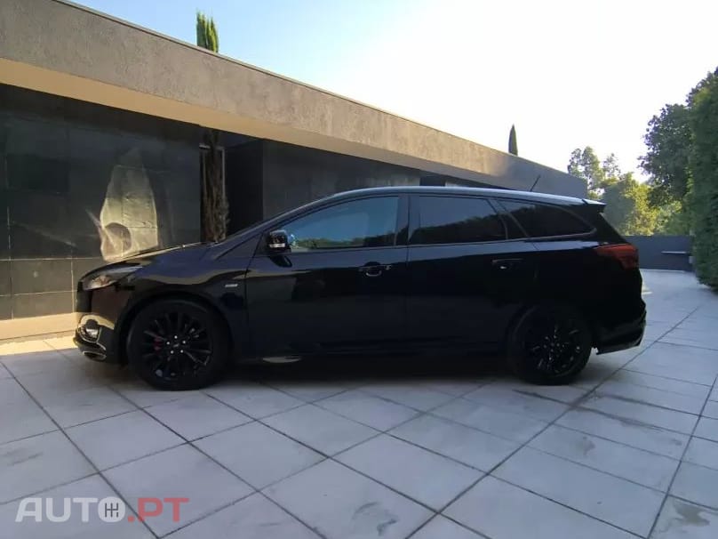Ford Focus SW 1.5 TDCi ST-Line