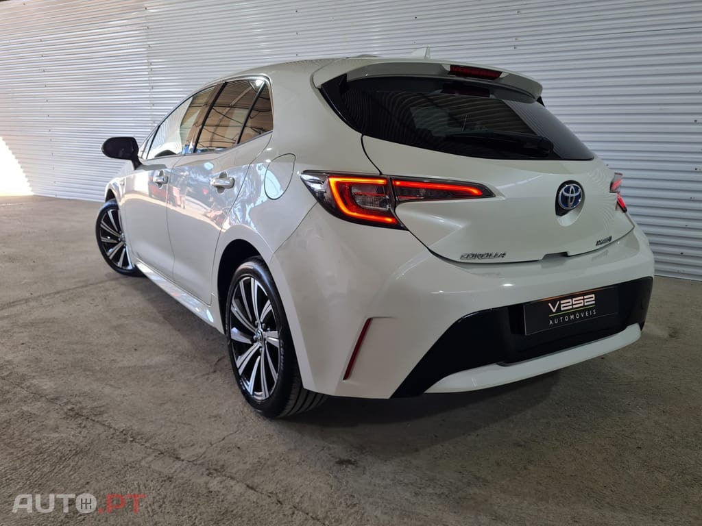 Toyota Corolla 1.8 Hybrid Comfort+P.Sport
