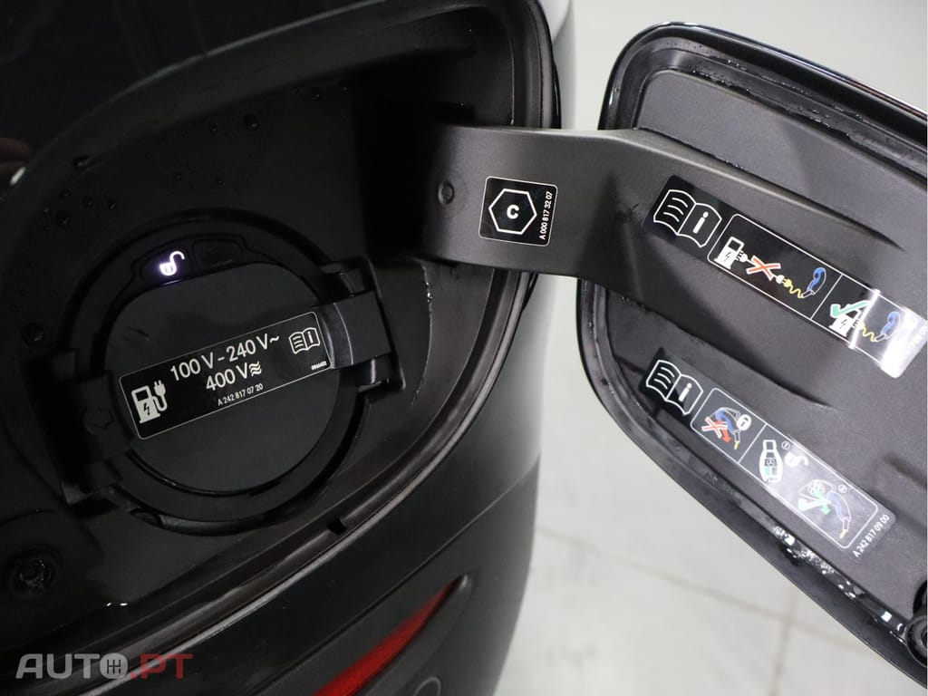 Mercedes-Benz GLC 300 e 4MATIC Business