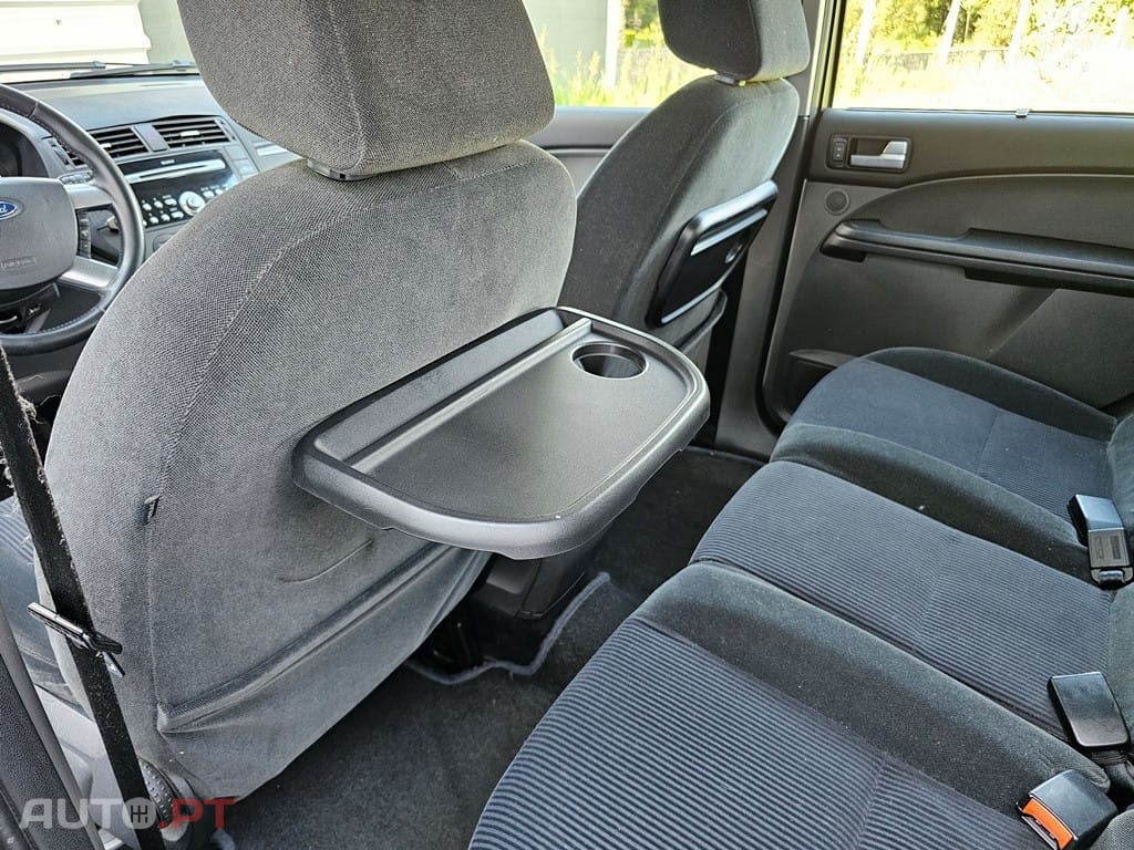 Ford C-Max Guia