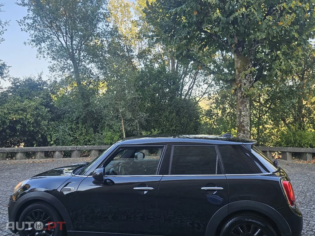 MINI Cooper D
